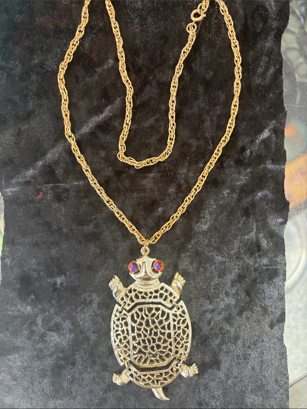 Gold turtle necklace 24β chain.